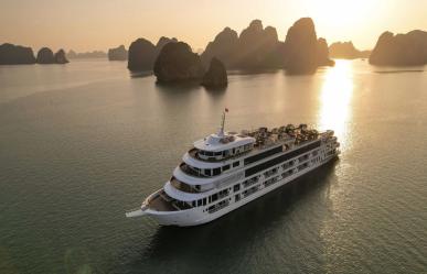 TOP 5 DU THUYỀN 5 SAO HẠ LONG